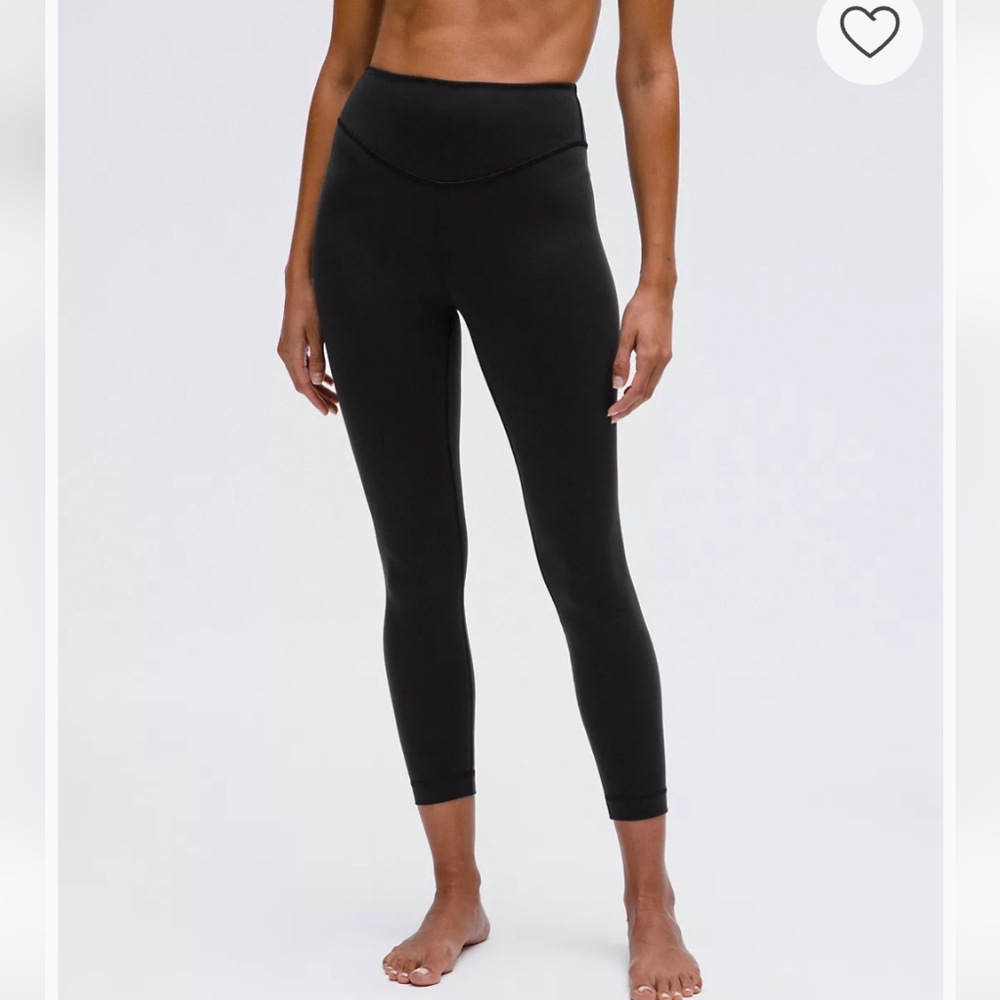 Lululemon, Wunder Under, Everlux Smoothcover, 25", Size 6, Like New